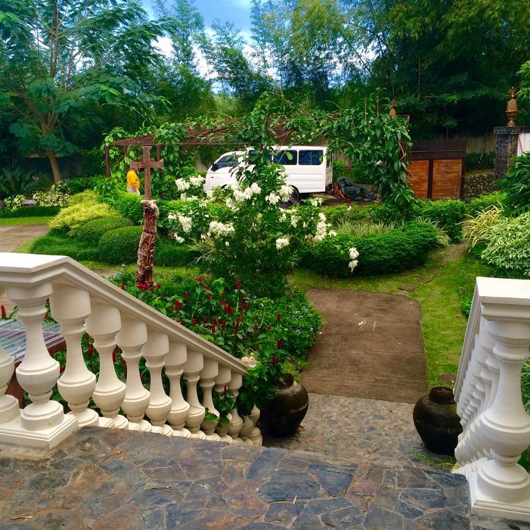 Ataalaya Farmhouse Батангас Экстерьер фото